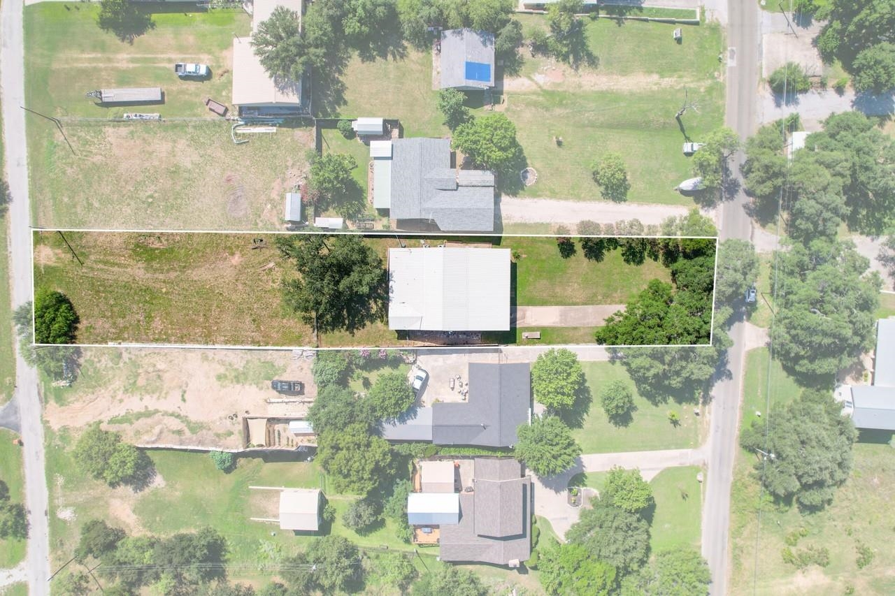 4047 River Oaks Drive