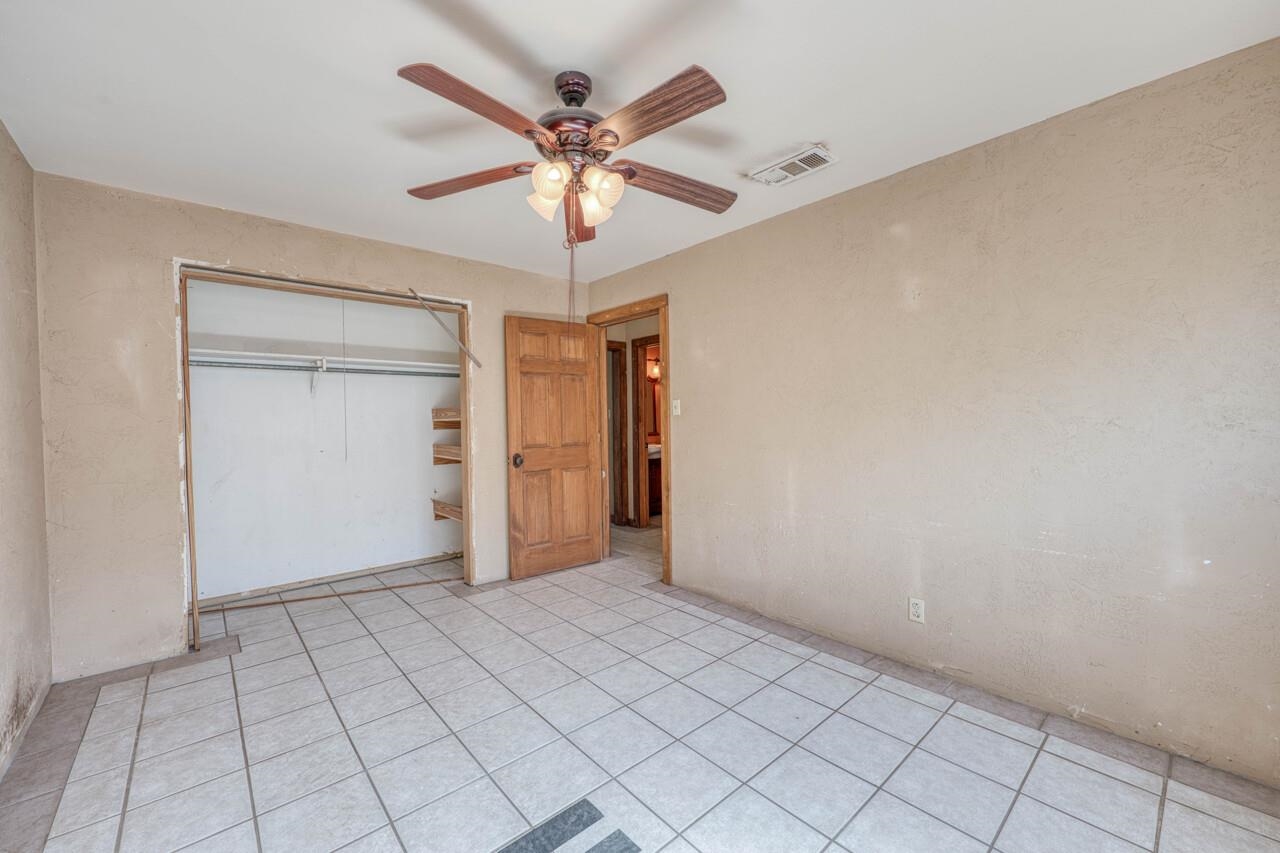 4047 River Oaks Drive
