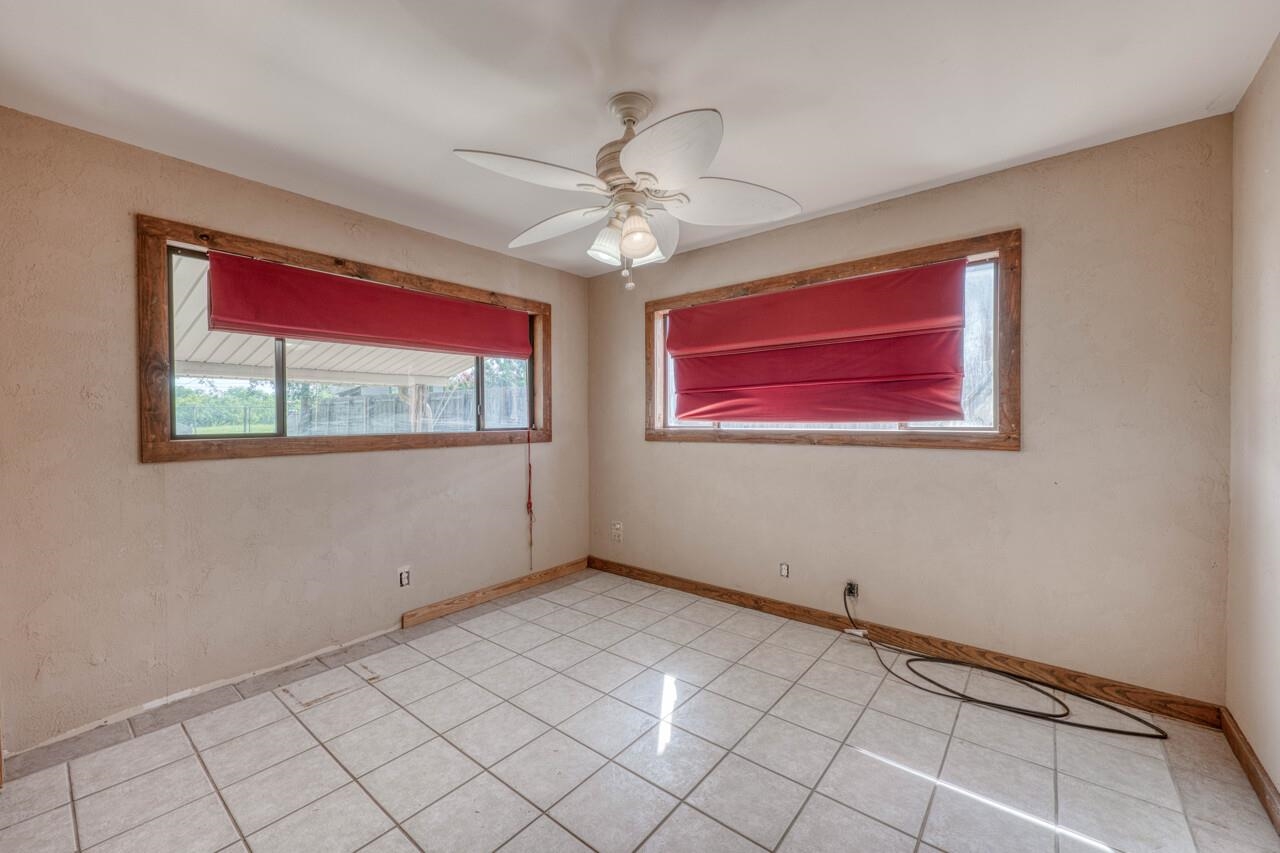 4047 River Oaks Drive