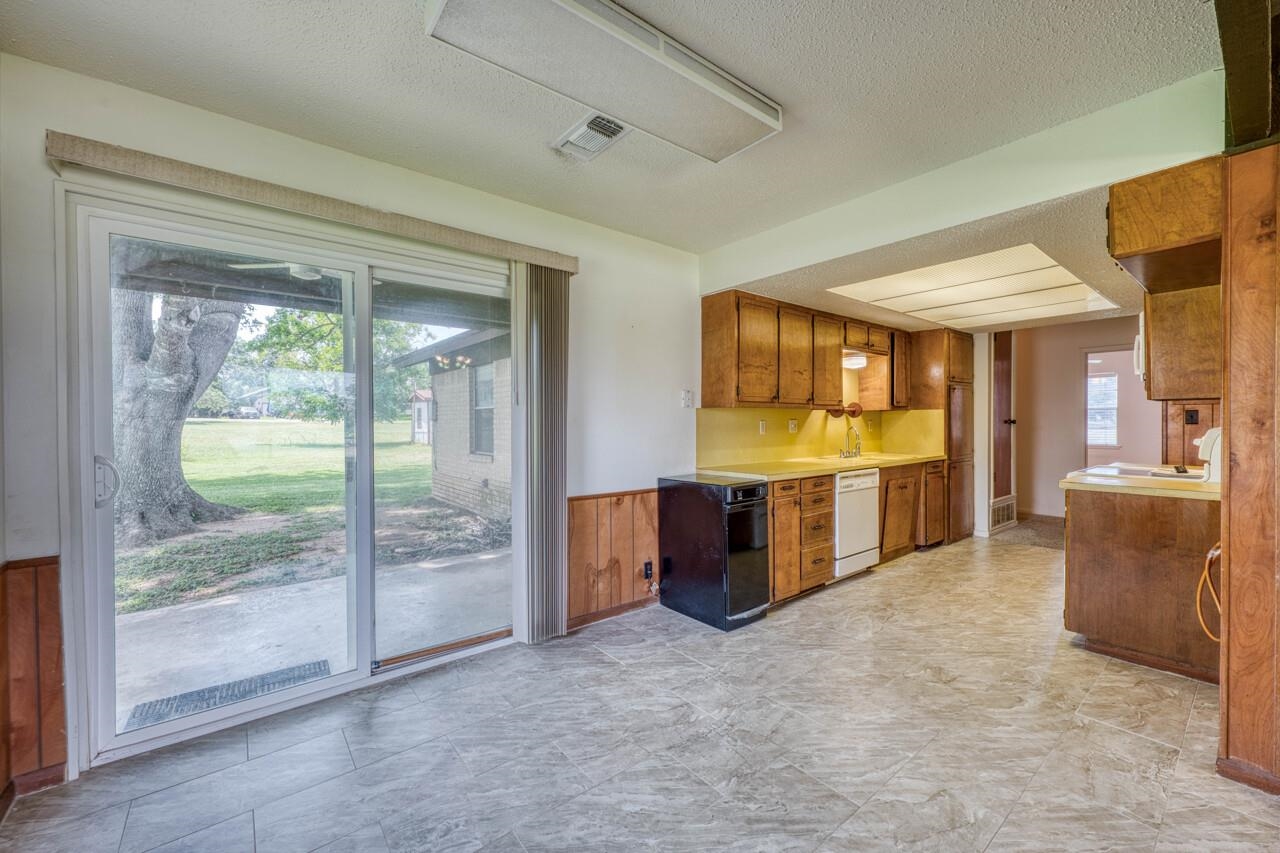 203 Mesquite Drive