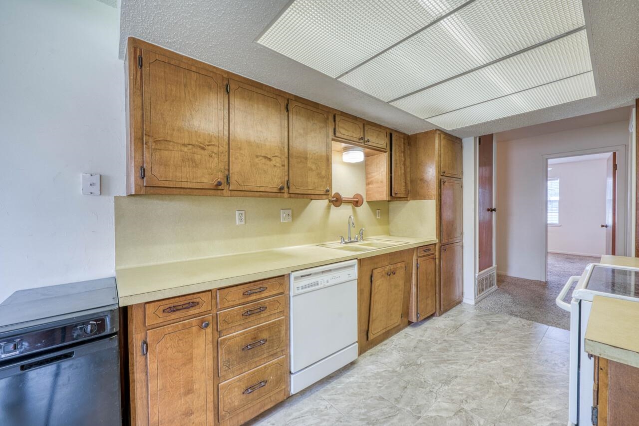 203 Mesquite Drive