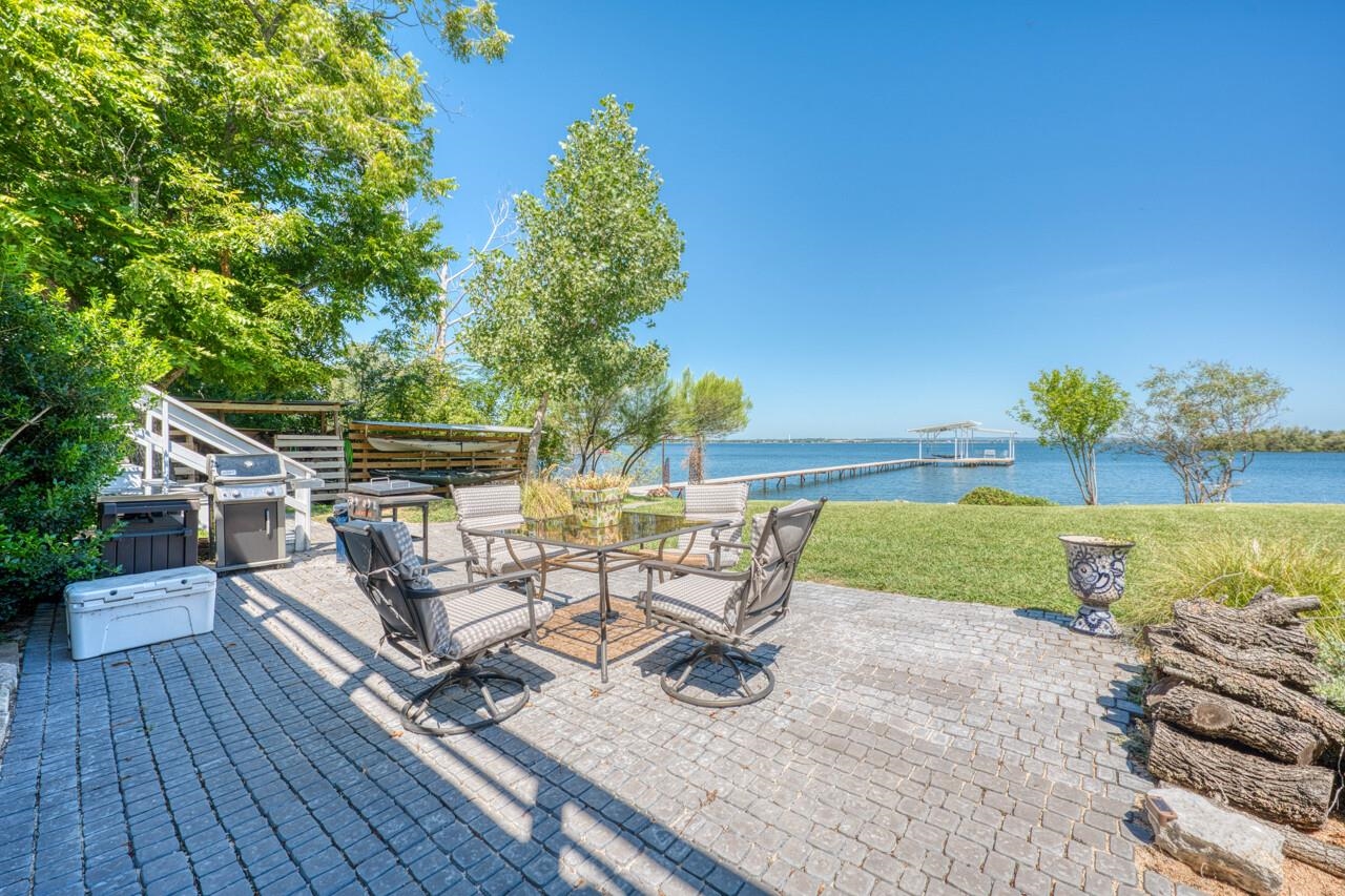 409 Island Lodges Drive