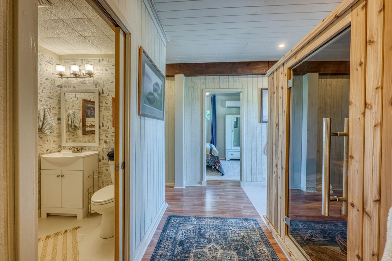 409 Island Lodges Drive