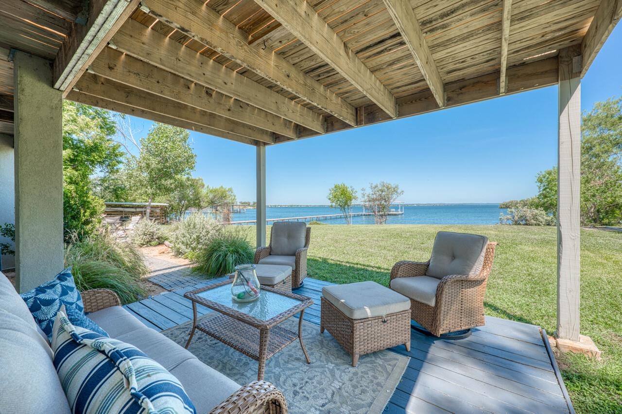 409 Island Lodges Drive