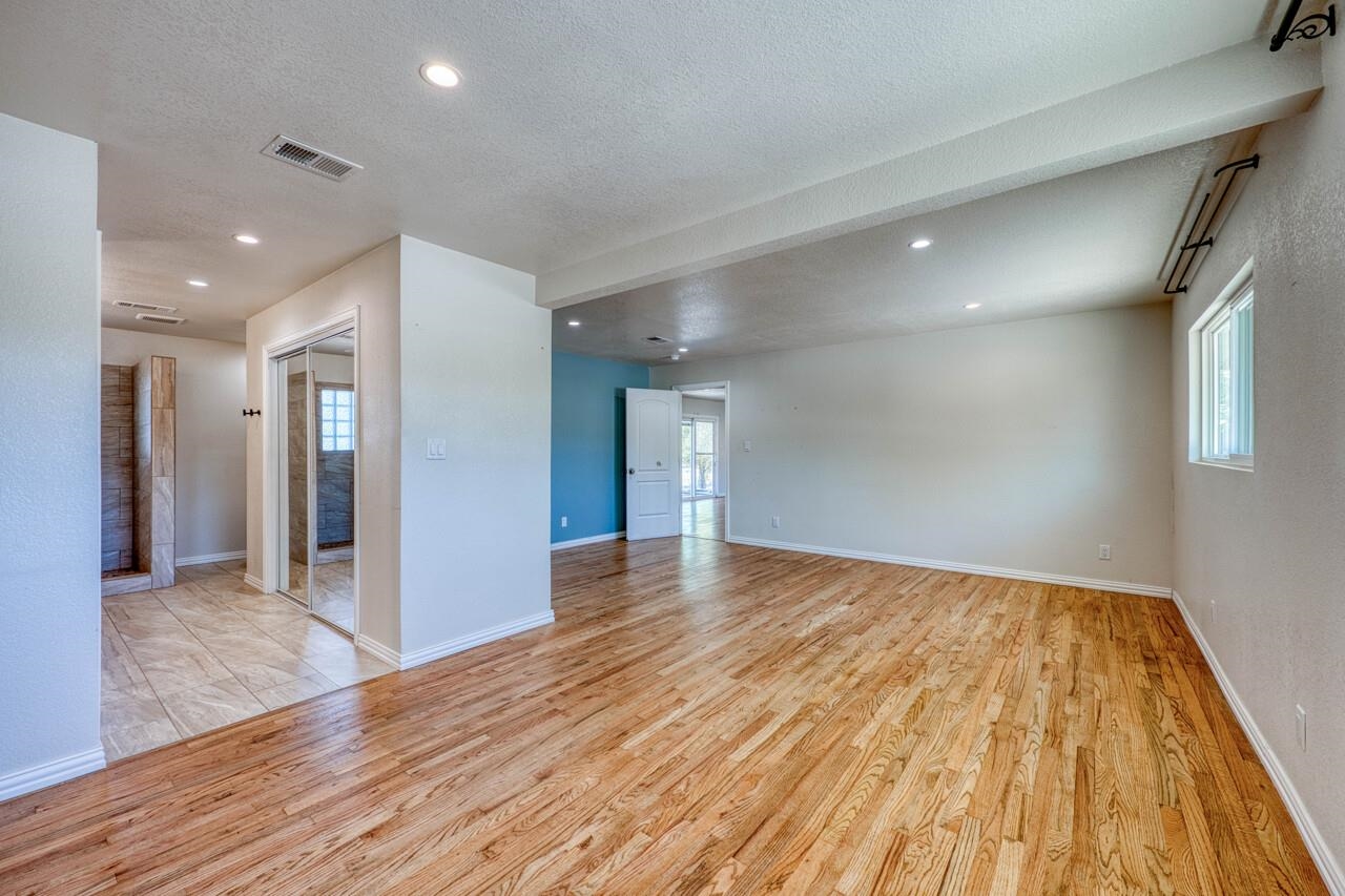 1207 W Haynie Street