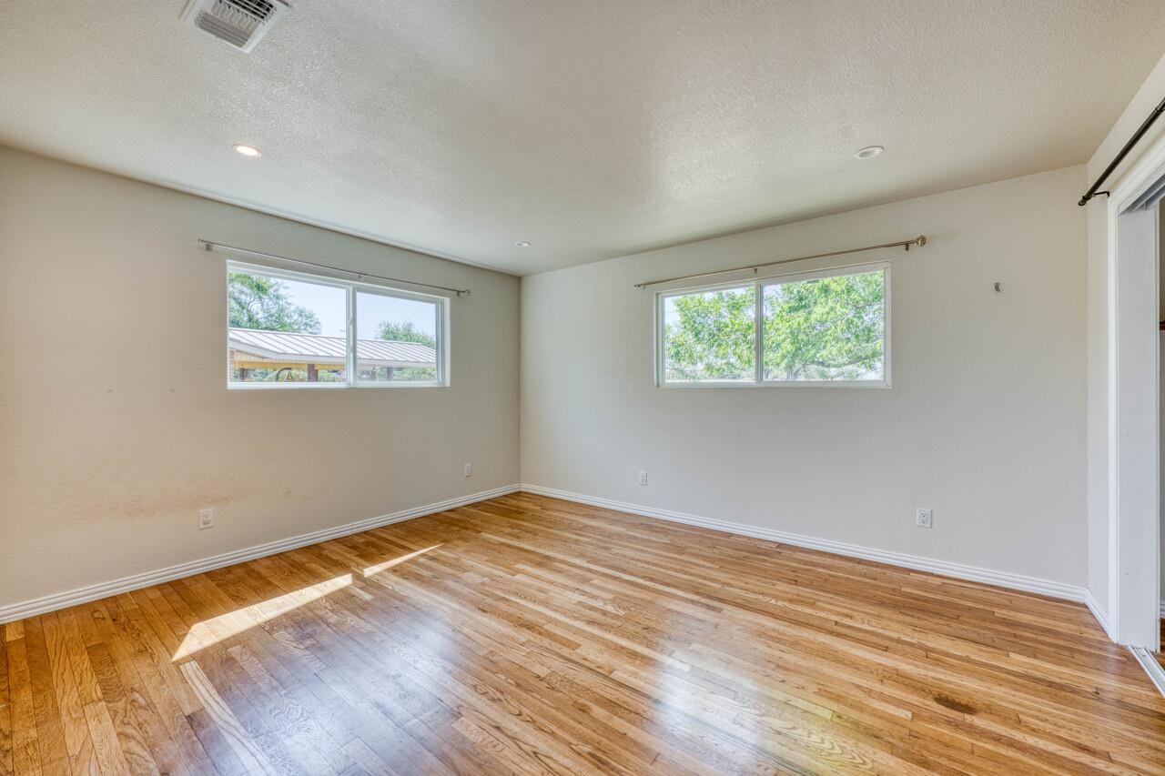 1207 W Haynie Street