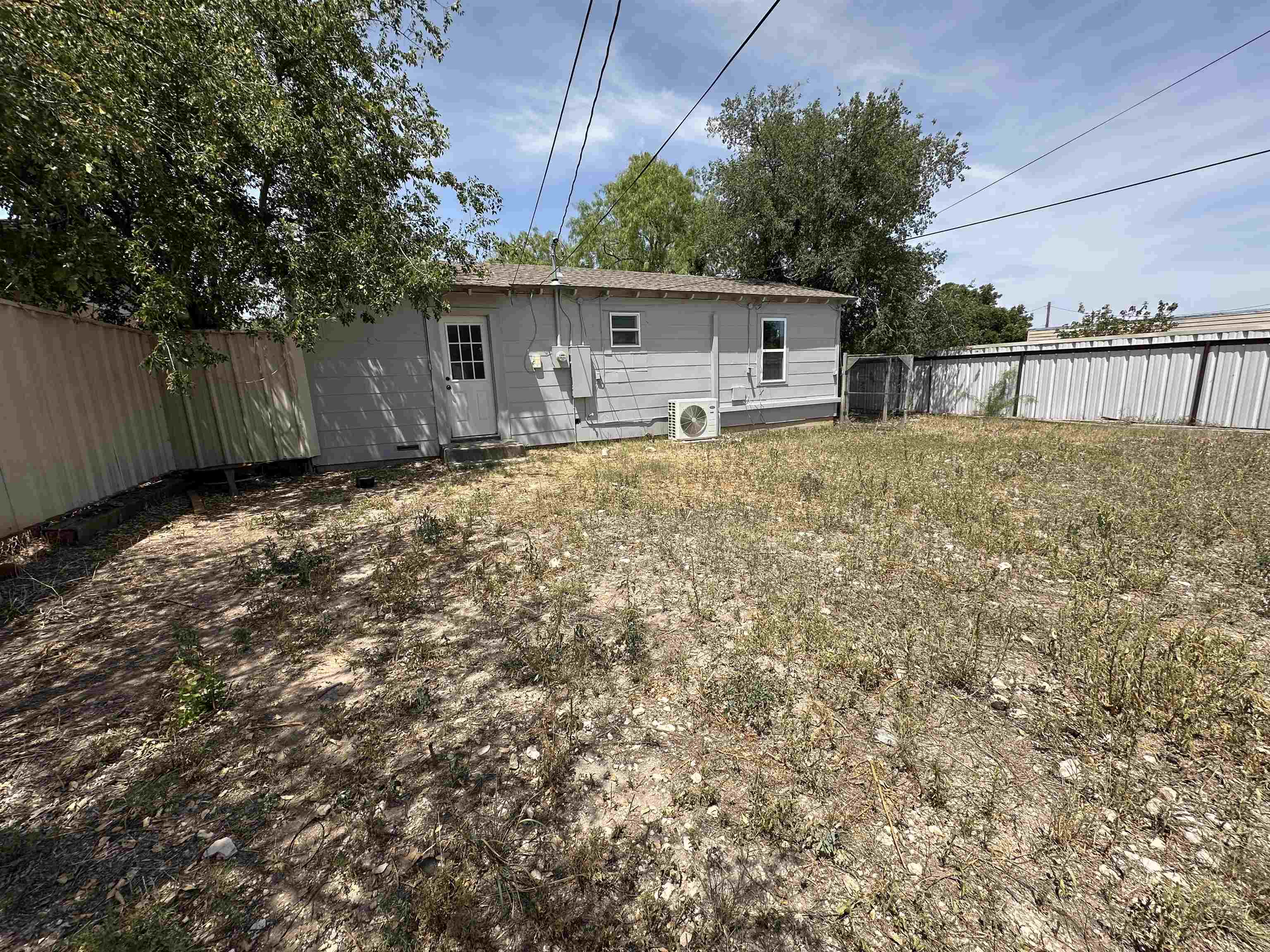 2601 Coleman Street