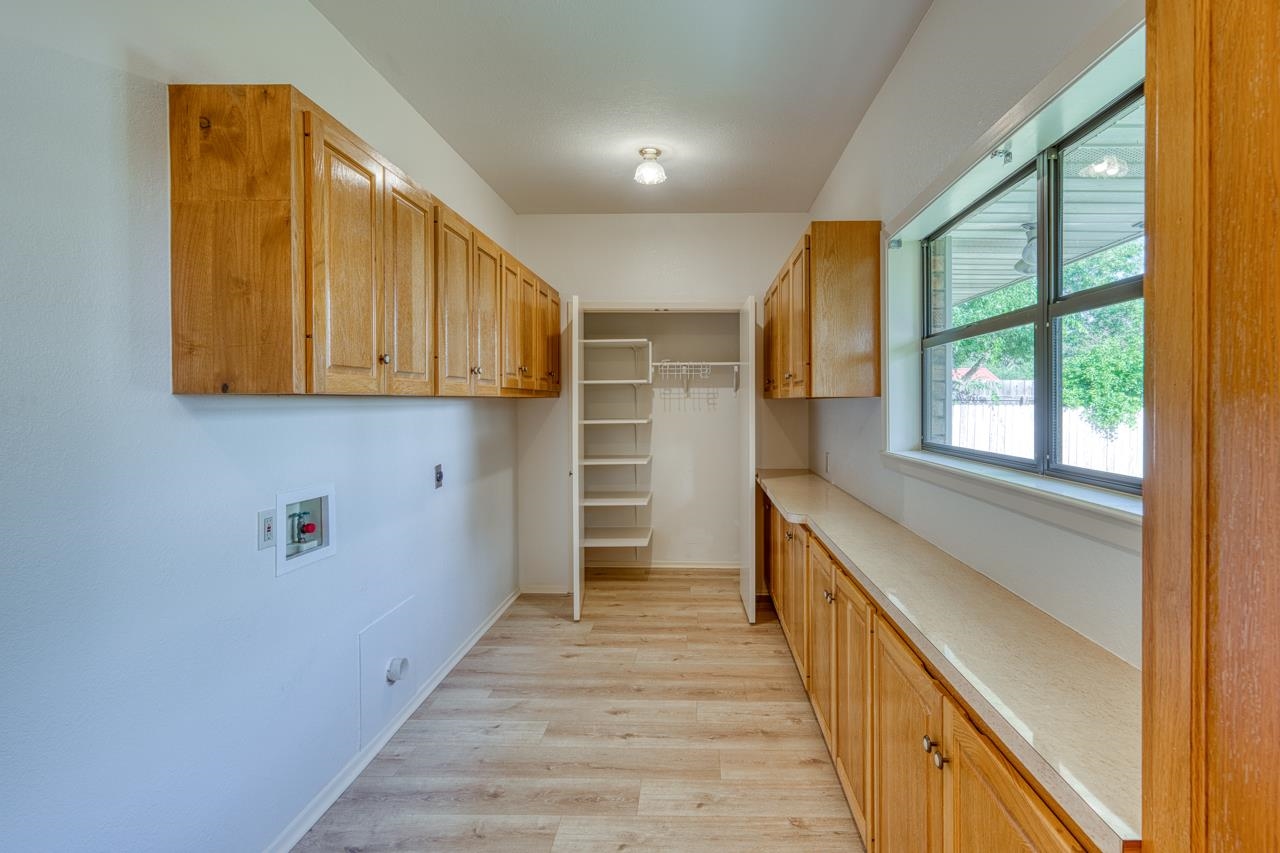 405 E Granite Street