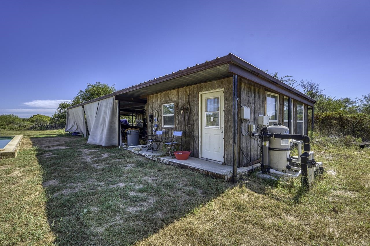 6410 County Road 409