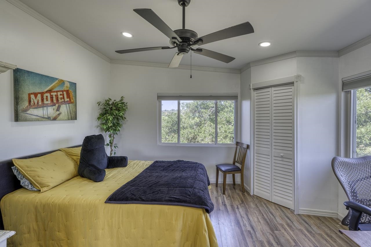 6410 County Road 409