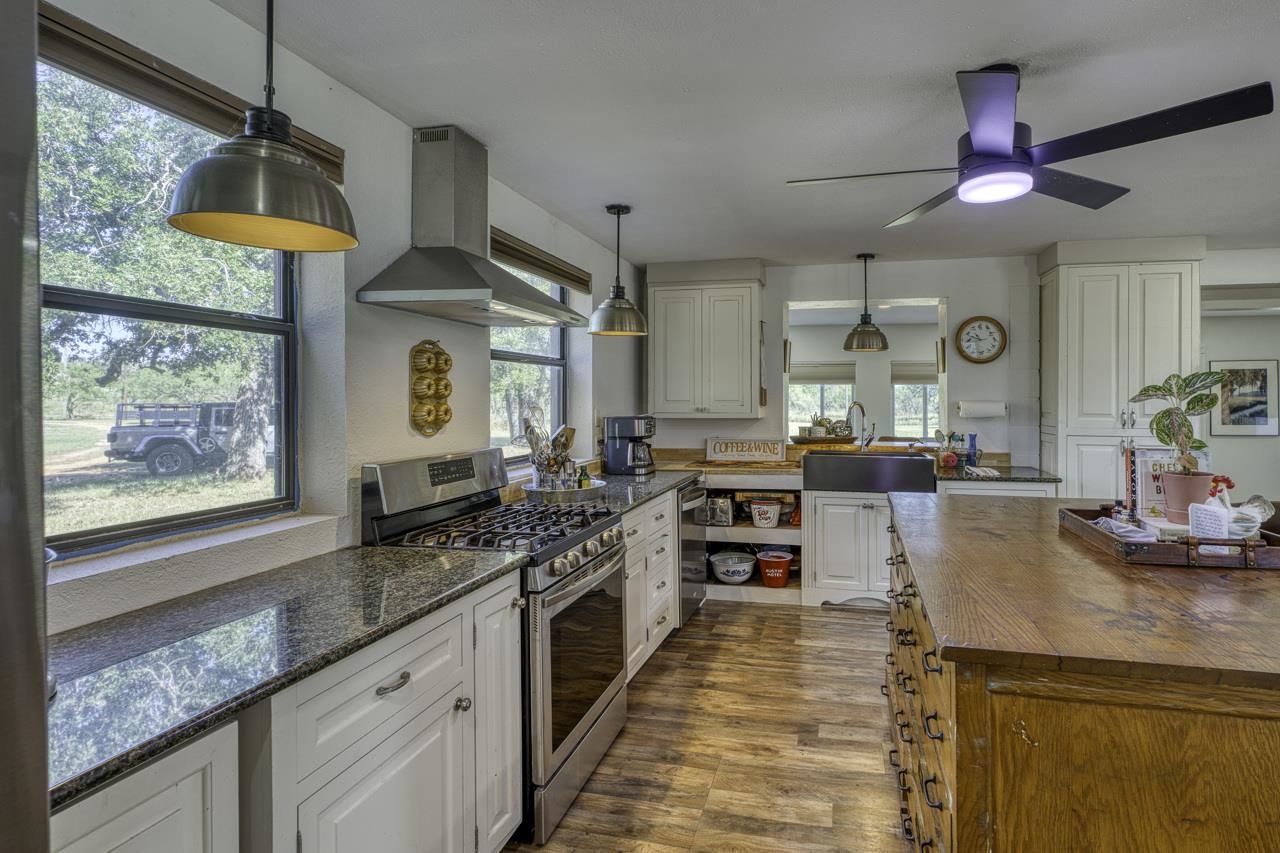 6410 County Road 409
