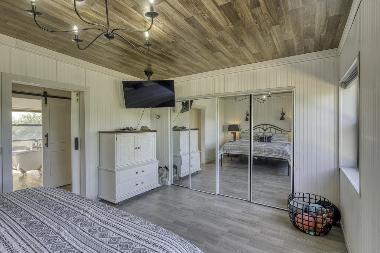 6410 County Road 409