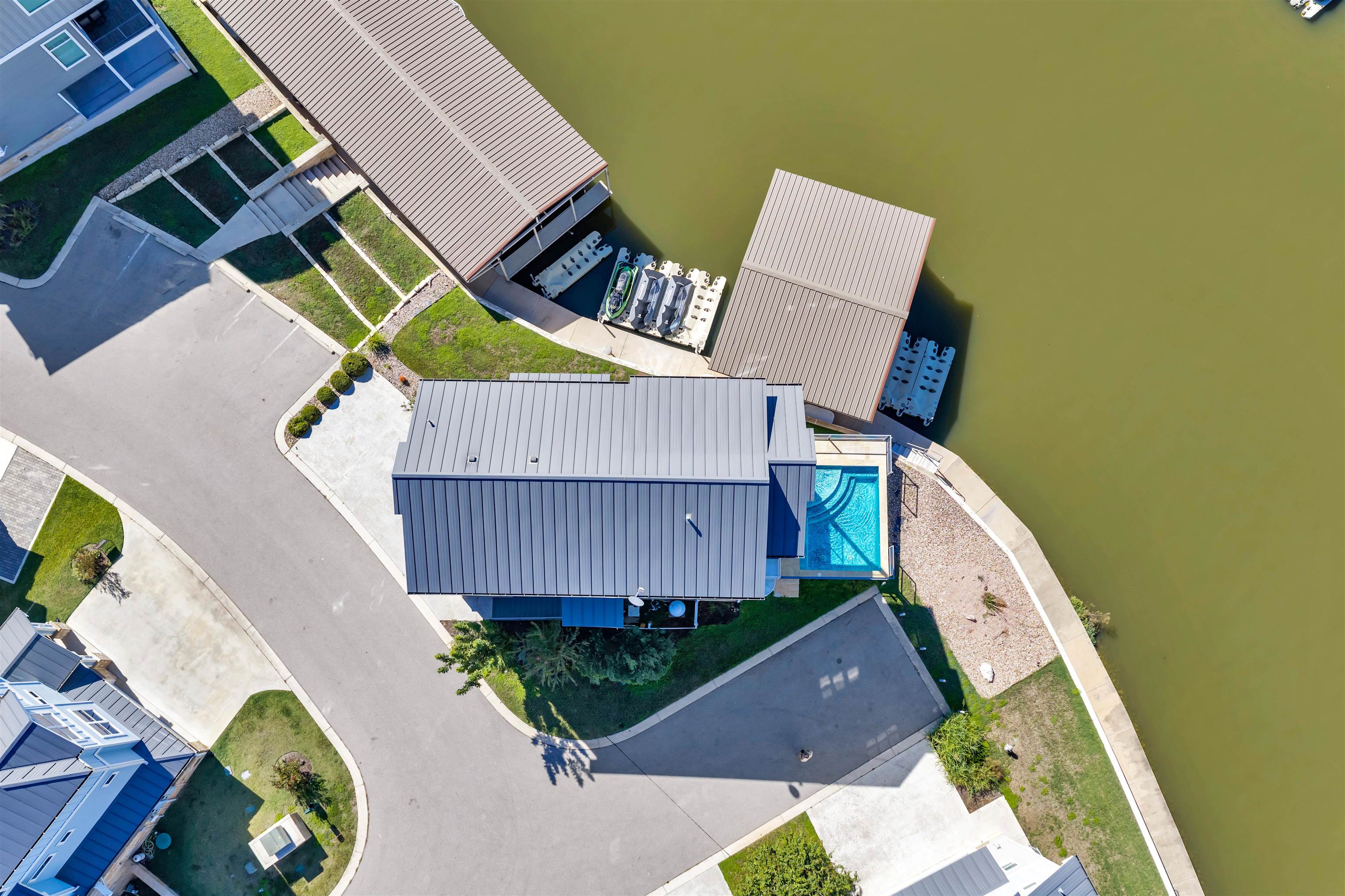 321 Island Circle