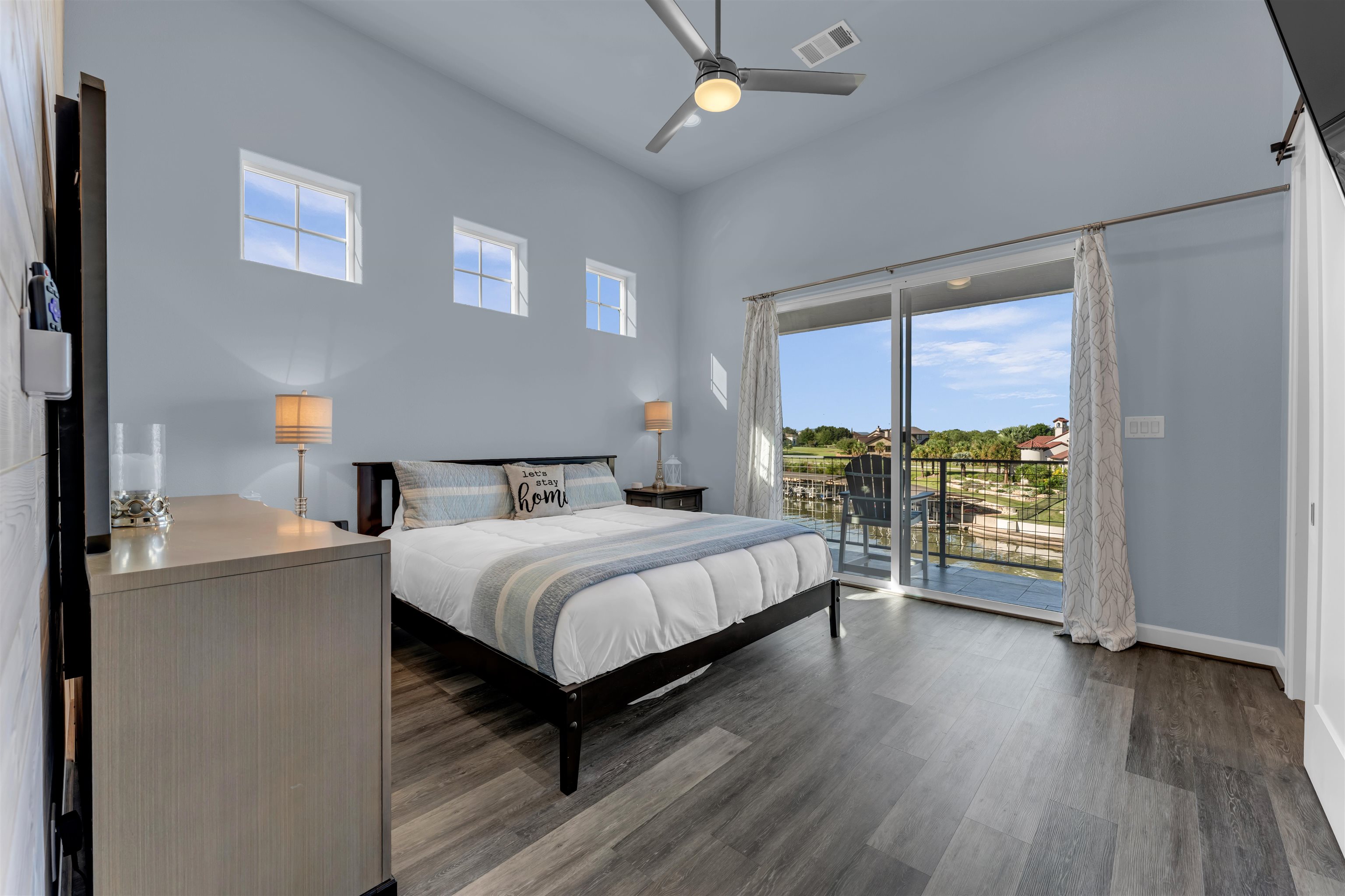 321 Island Circle