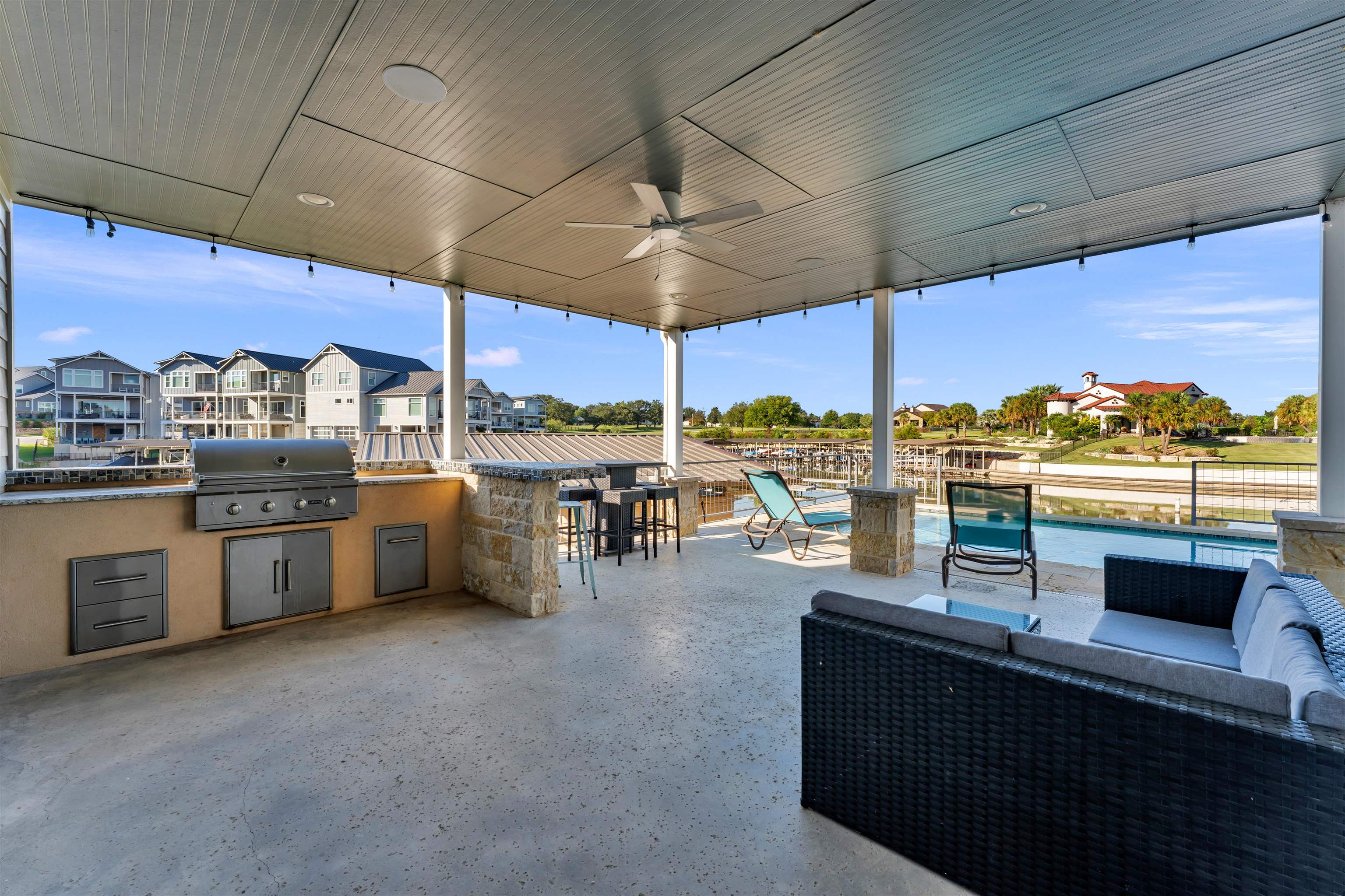 321 Island Circle