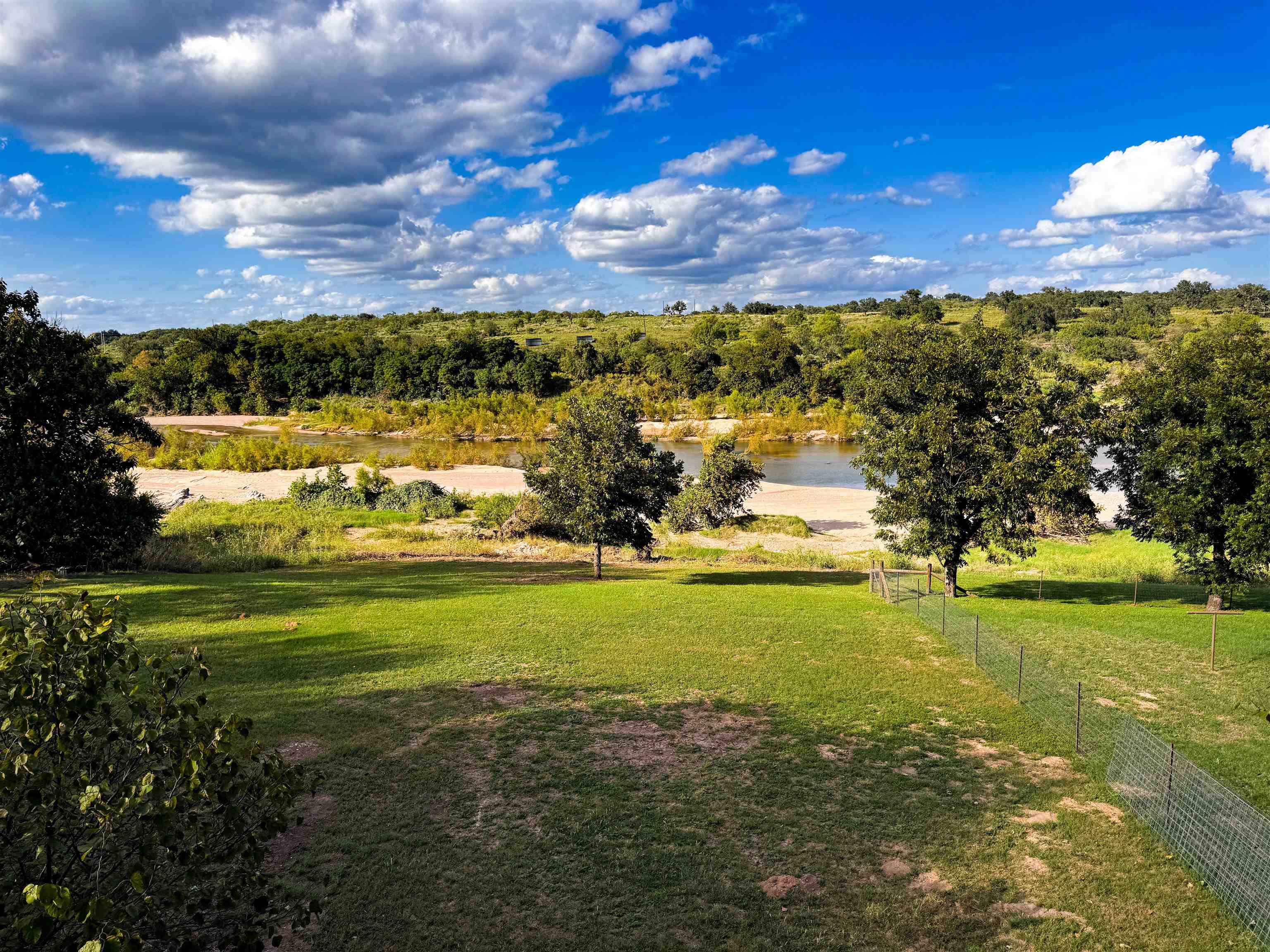 1205 Sandstone