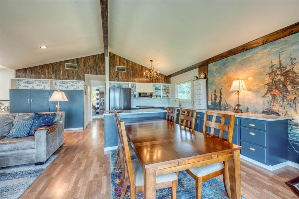 409 Island Lodges DR