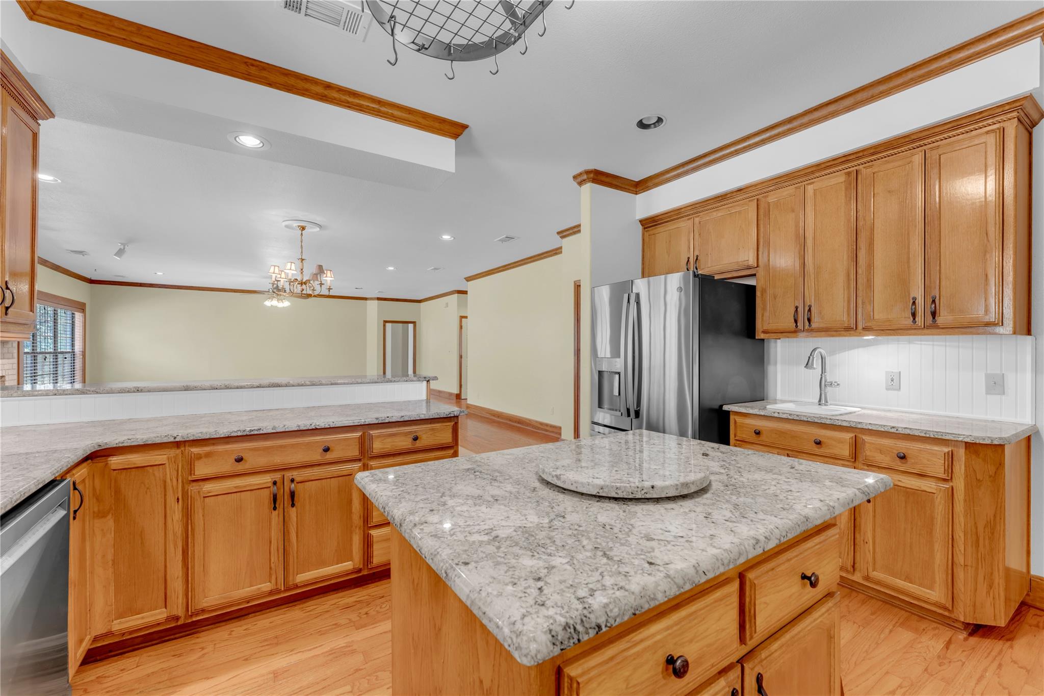 627 Ranch Road 2323