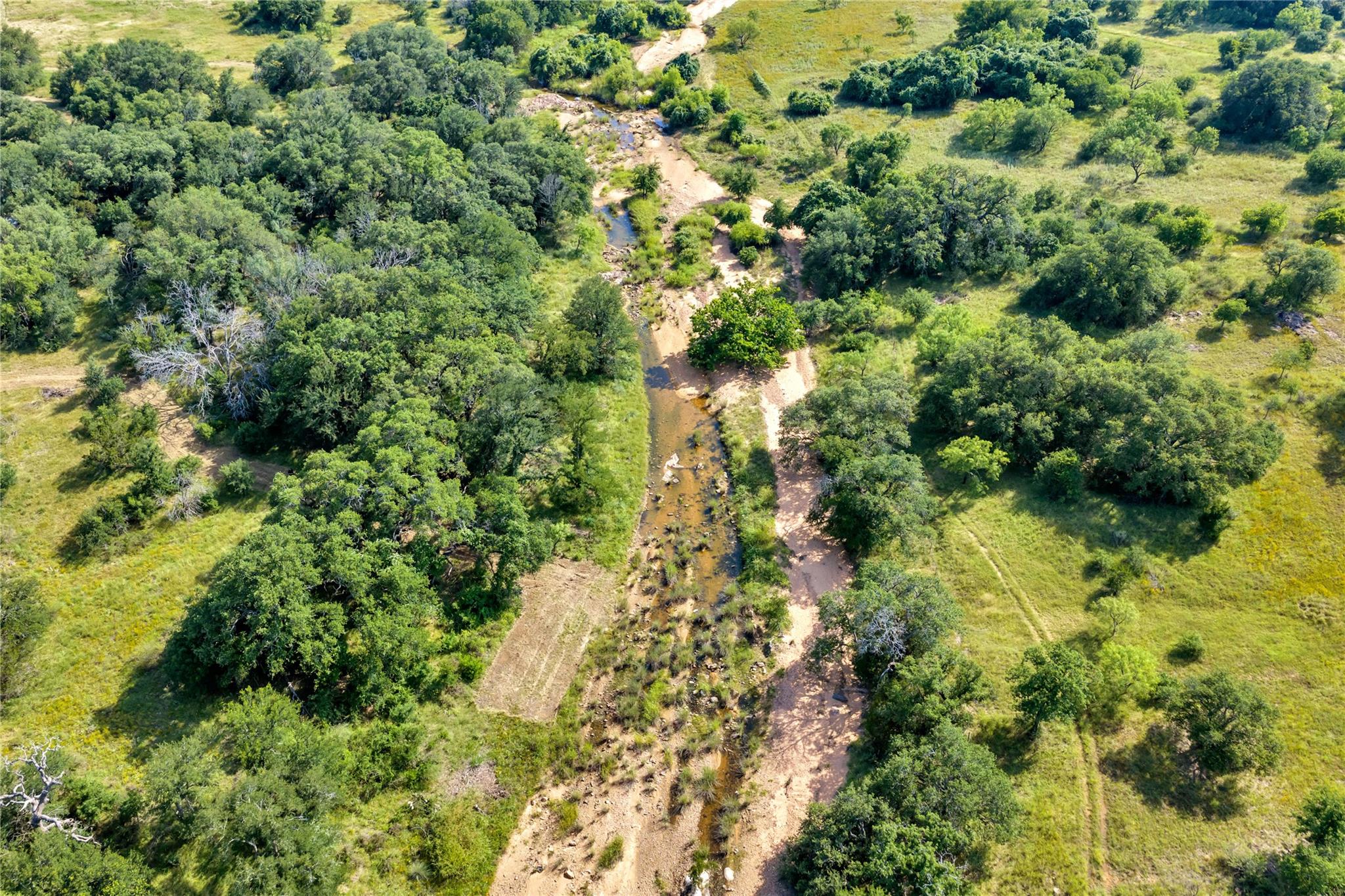 627 Ranch Road 2323