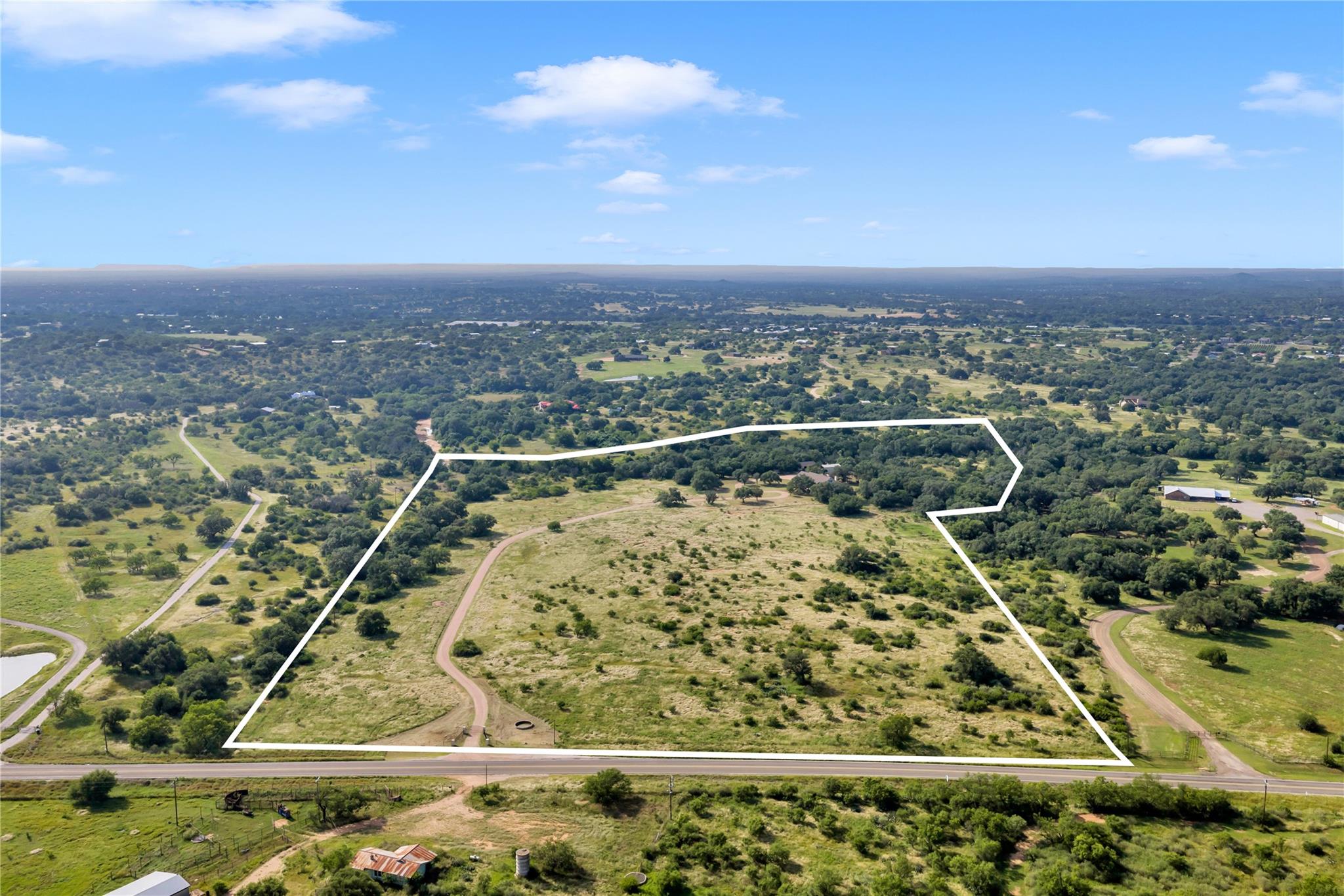 627 Ranch Road 2323