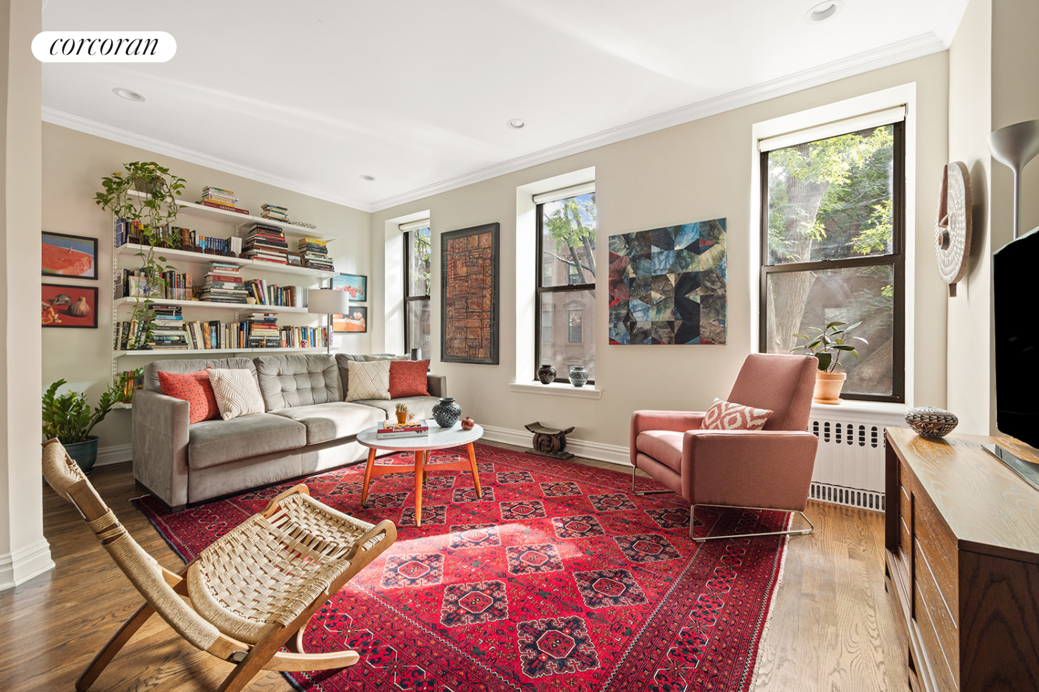 105 SAINT MARKS Place 2