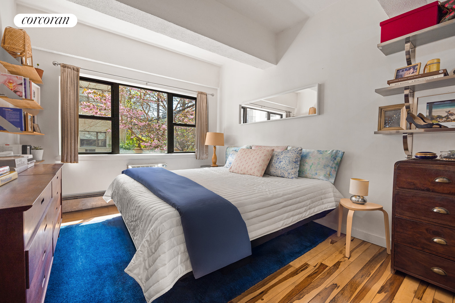 270 5TH Street 1E