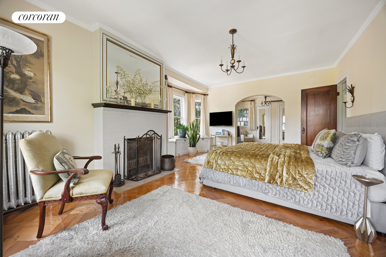 500 E 18TH Street