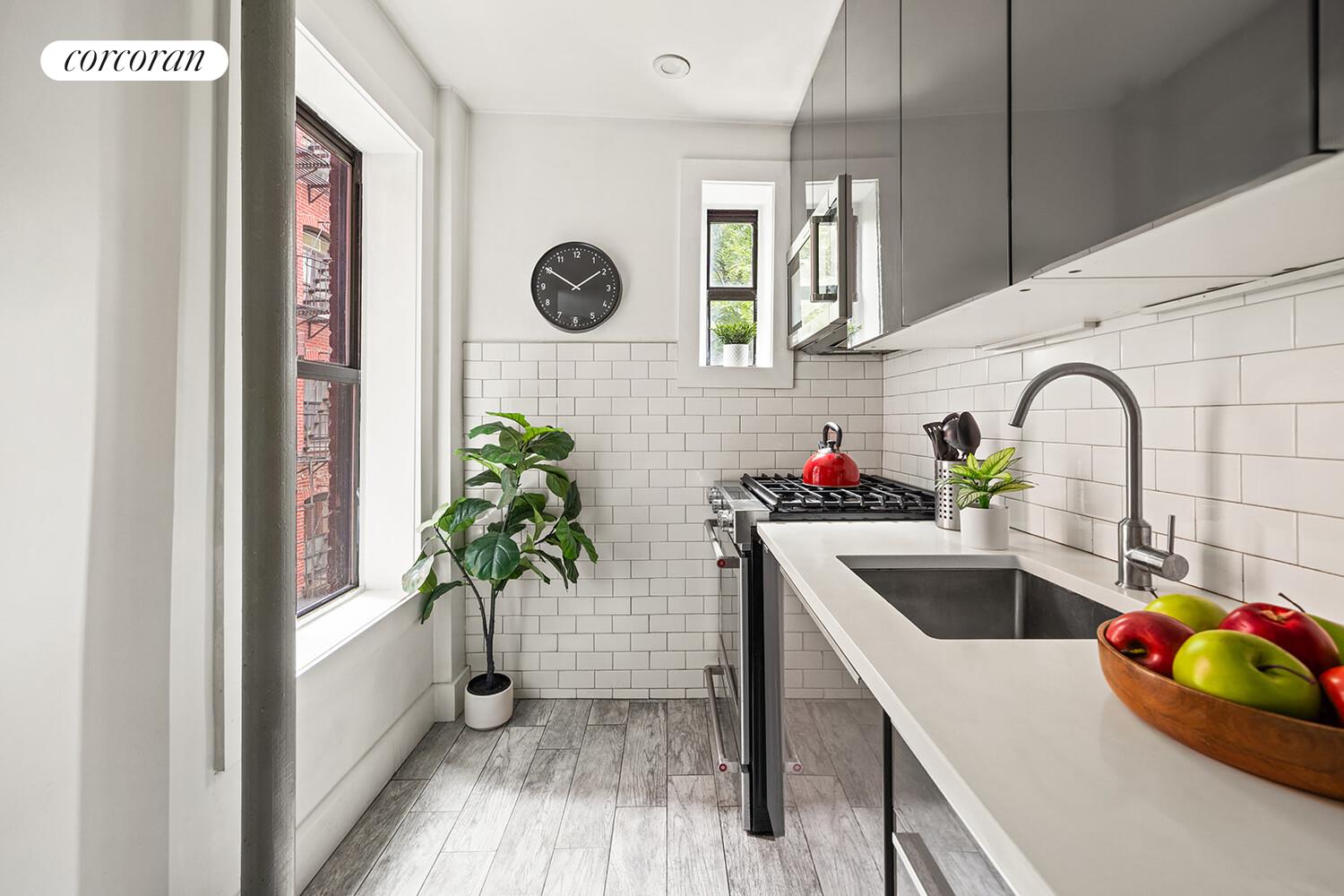 443 HICKS Street 2E