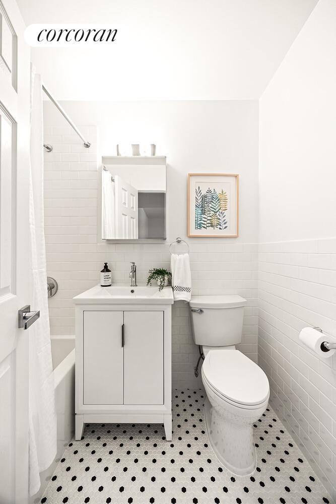 140 WARREN Street C6