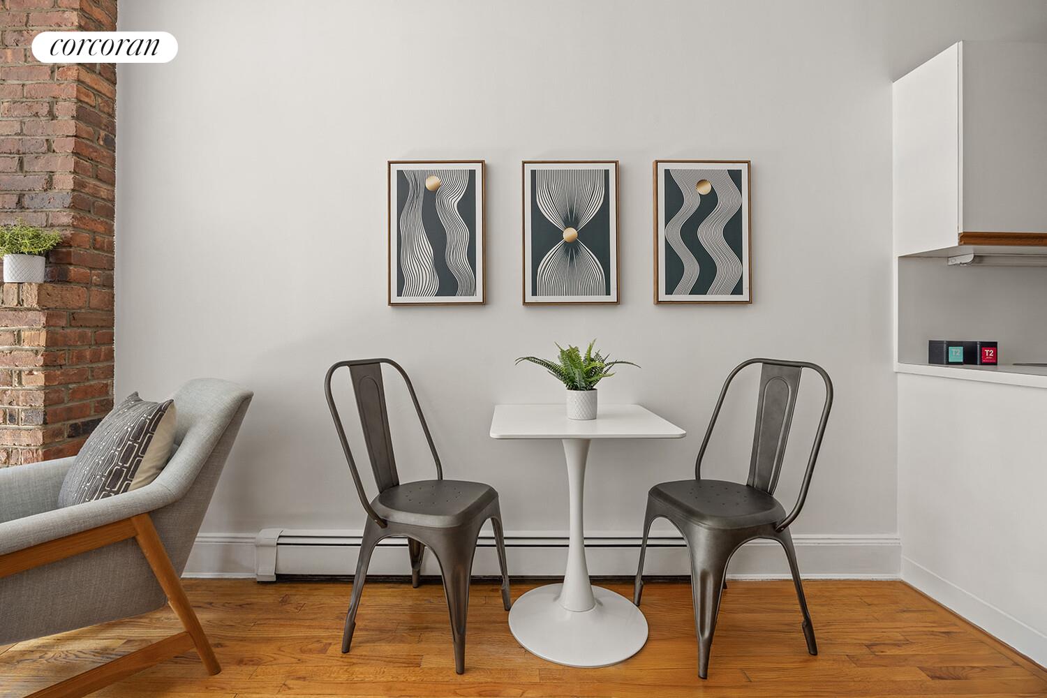 559 WARREN Street 3LF