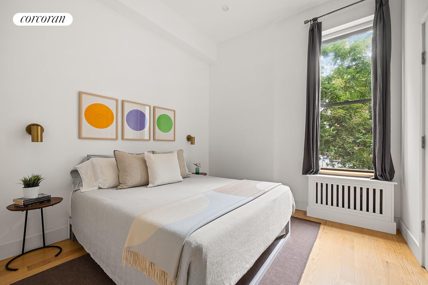 157 WAVERLY Avenue 2D