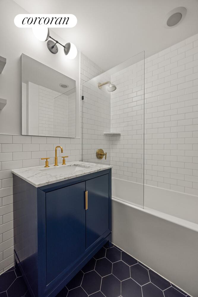 556 STATE Street 3CN