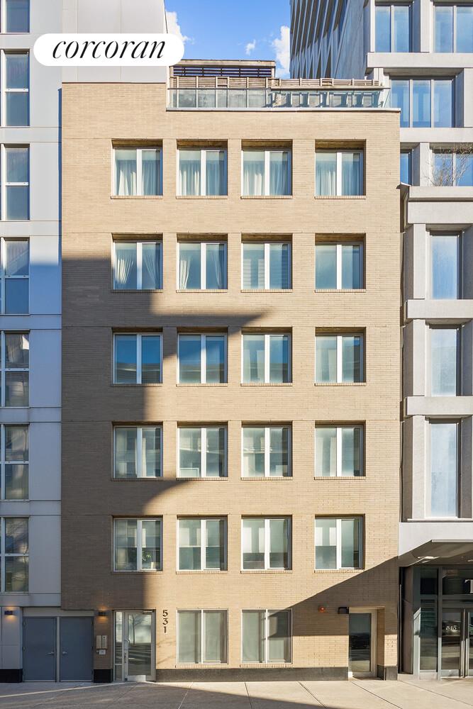 531 VANDERBILT Avenue 7C