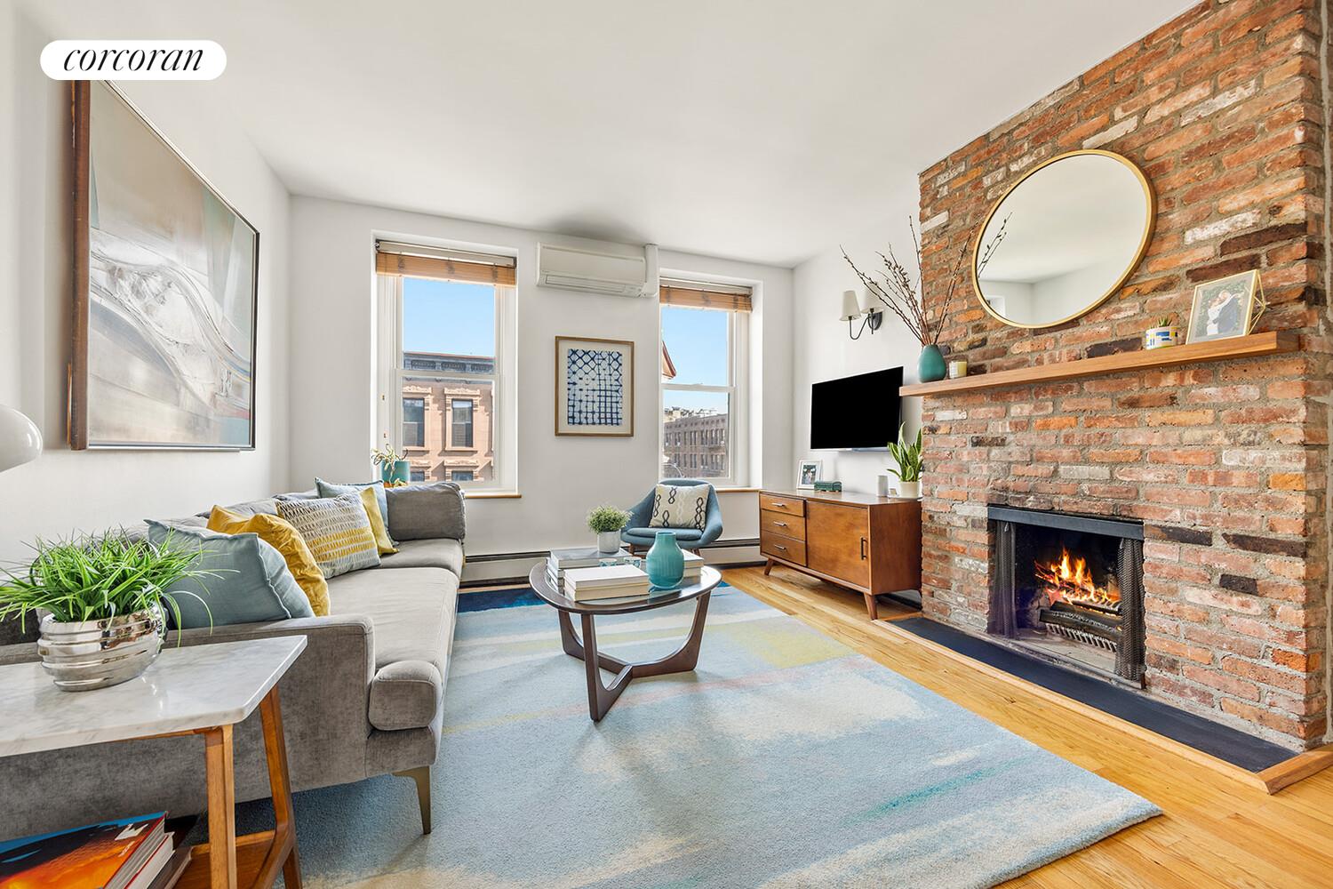 246 5TH Avenue 4R