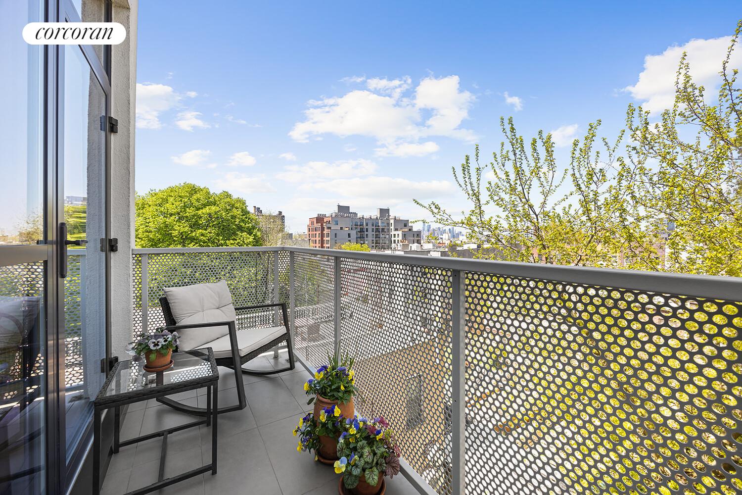 227 34TH Street 4R