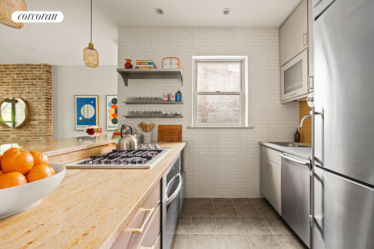 104 ST MARKS Place 3E