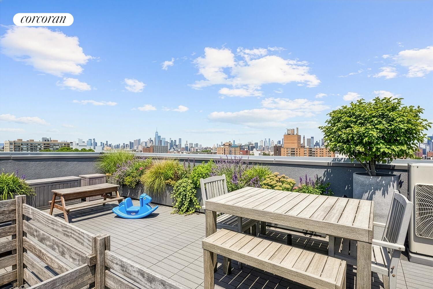 276 13TH Street 7D
