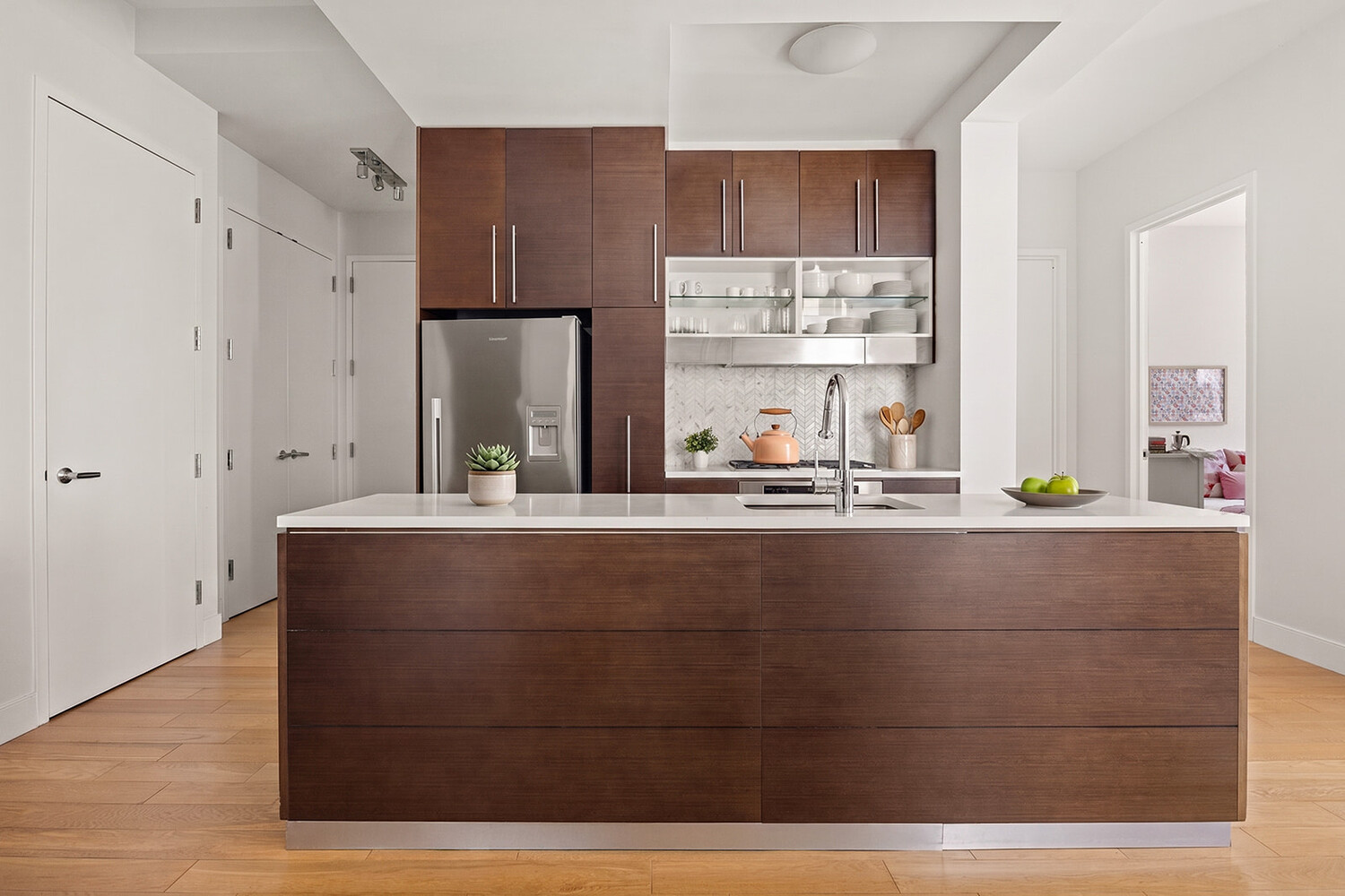 96 ROCKWELL Place 8C