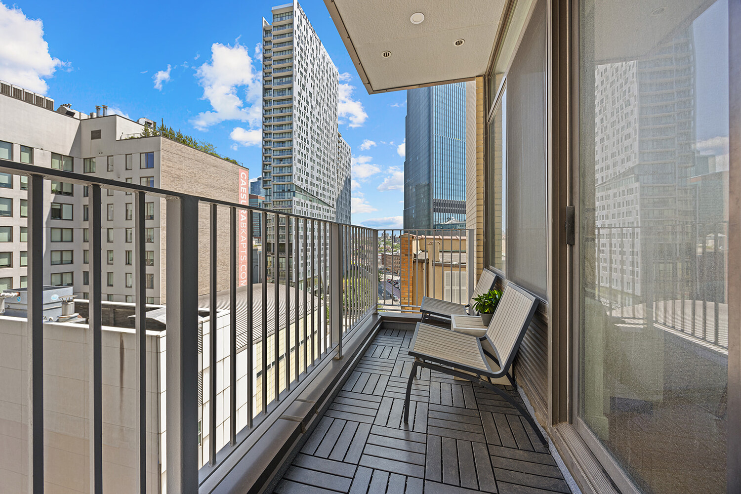 96 ROCKWELL Place 8C