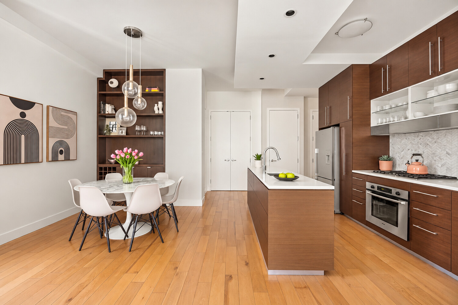 96 ROCKWELL Place 8C