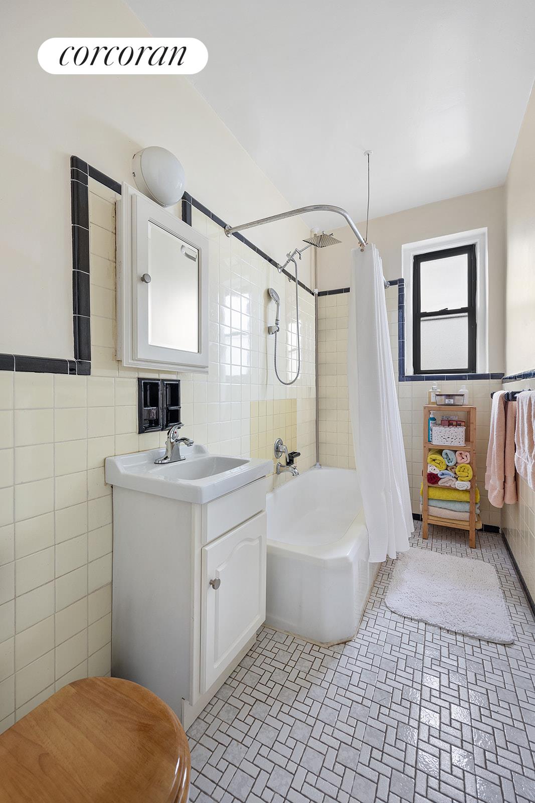 2835 BEDFORD Avenue 5H