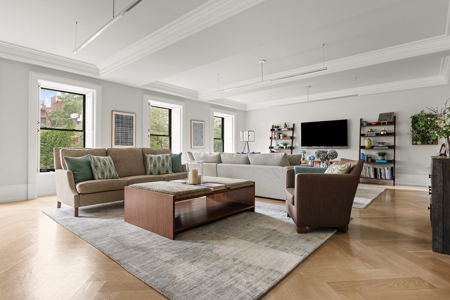 182 W 82ND Street 4E