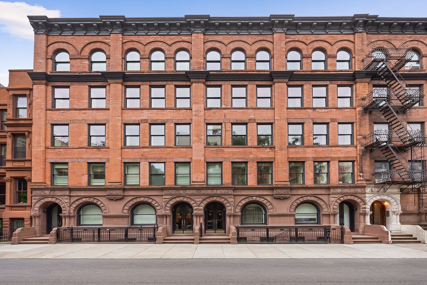 182 W 82ND Street 4E