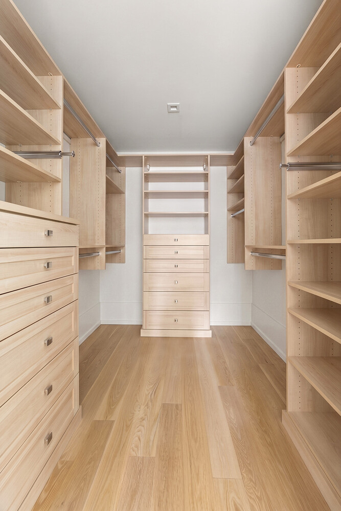 182 W 82ND Street 4E