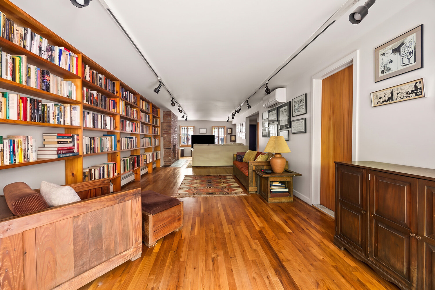 141 ST FELIX Street