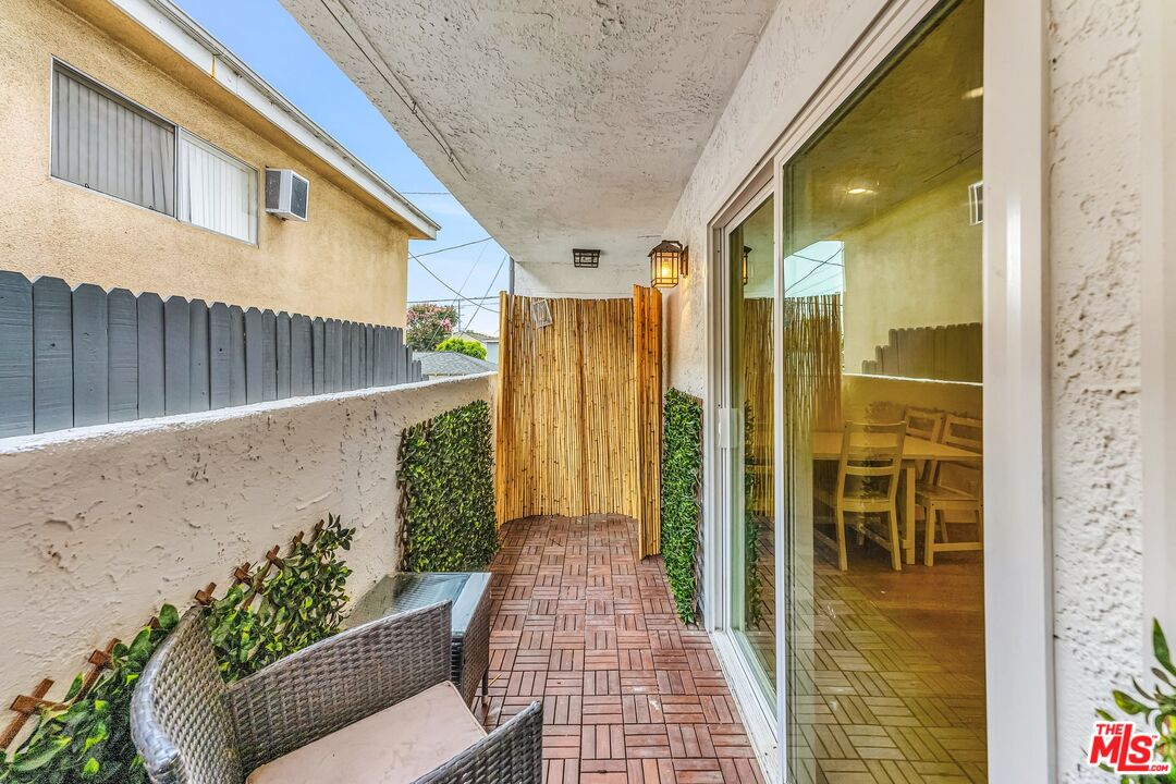 1741 Granville Ave Unit: 104