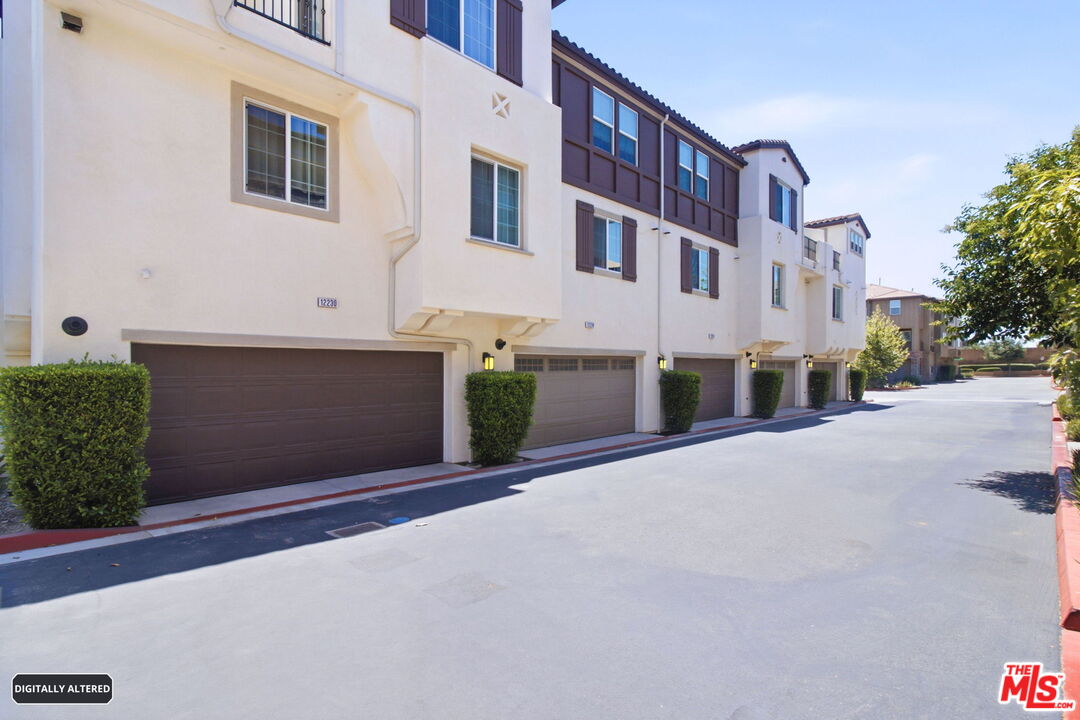 12228 Veranda Dr