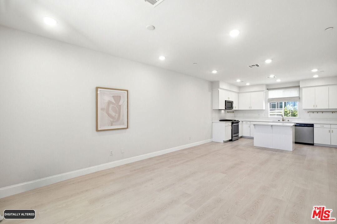 12228 Veranda Dr