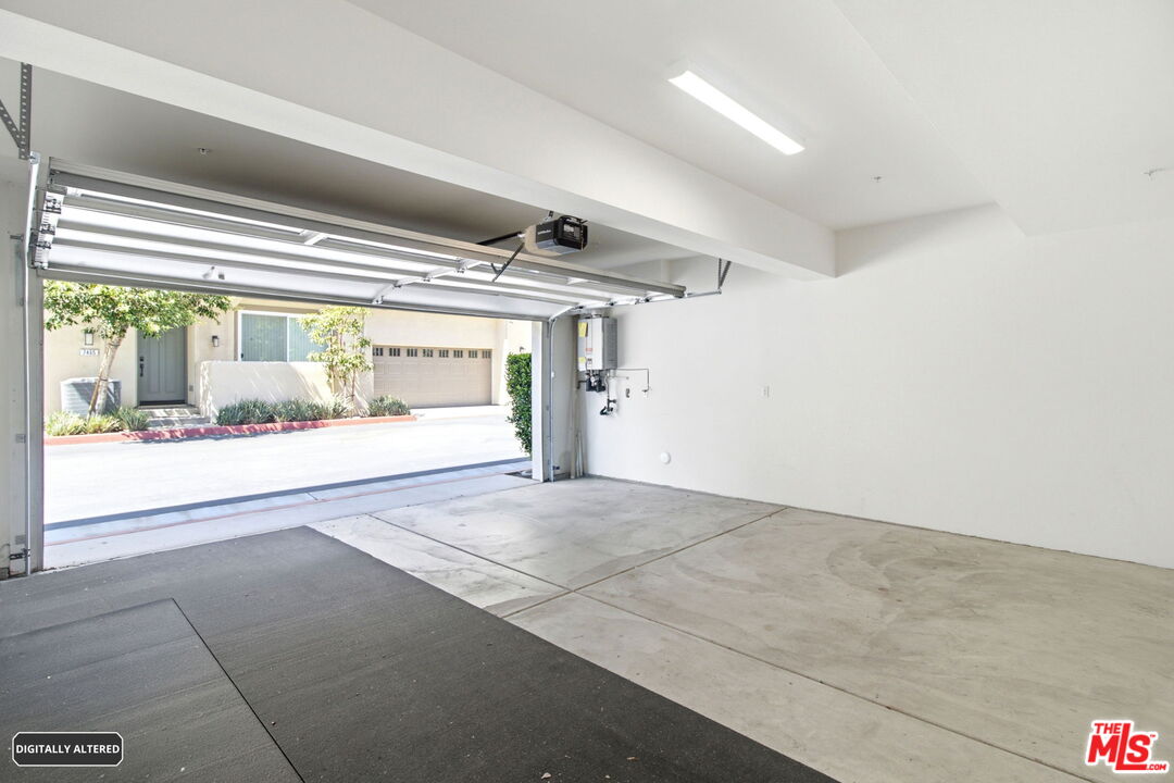 12228 Veranda Dr