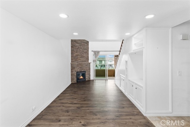 17086 Bluewater LN Unit: 127